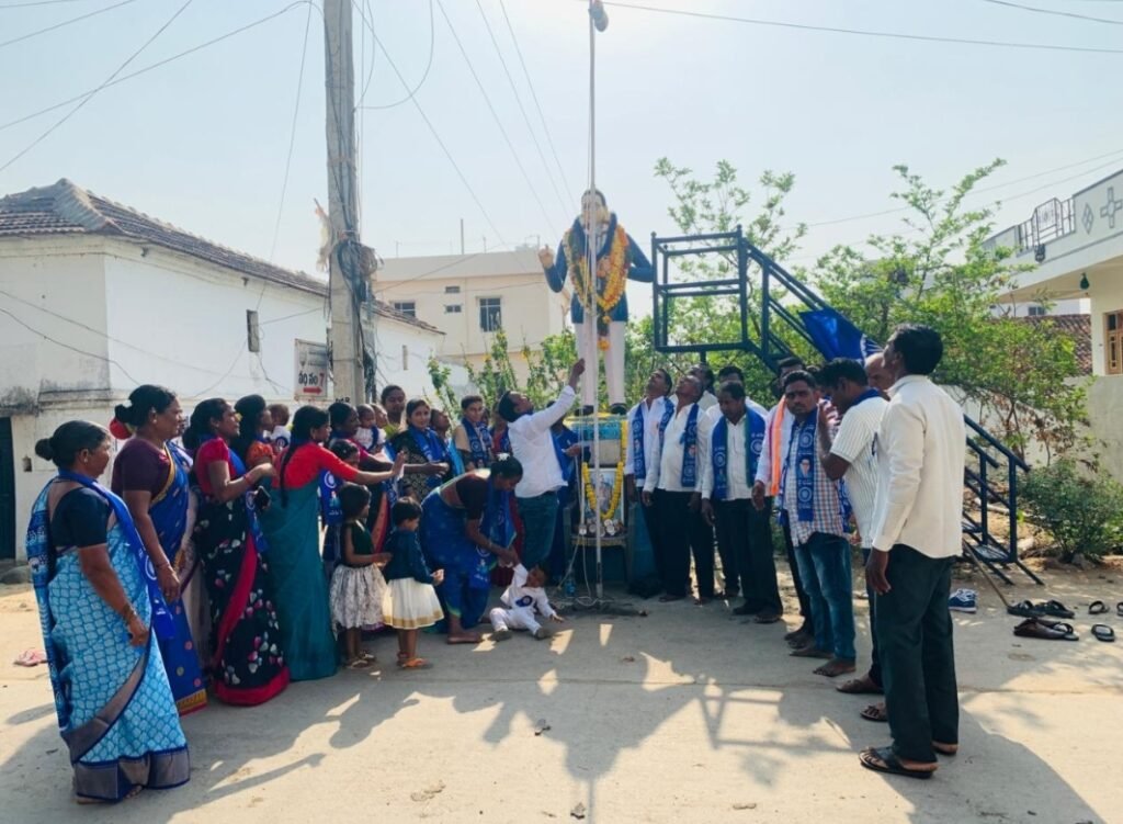 ఘనంగా కొత్తపల్లి లోఅంబేద్కర్135వజయంతి వేడుకలు