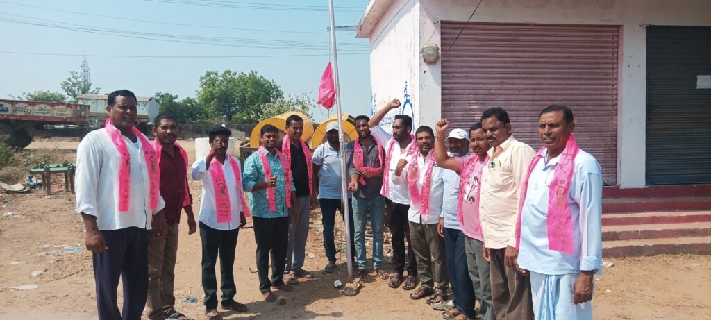 బీఆర్‌ఎస్ ఆవిర్భావ దినోత్సవం… మెండోరలో జోష్!