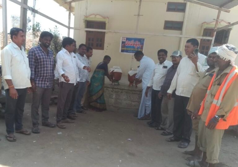 మచ్చర్ల గ్రామపంచాయతీ కార్యాలయంలో చలివేంద్రాన్ని ప్రారంభించిన ఉపసర్పంచ్ కట్ట నర్సయ్య