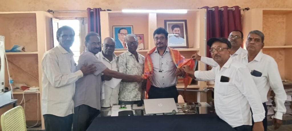 భీంగల్ విశ్రాంత ఉద్యోగుల సంఘం ఆధ్వర్యంలో ఎస్ టి వో, తహసీల్దార్లకు సత్కారం…