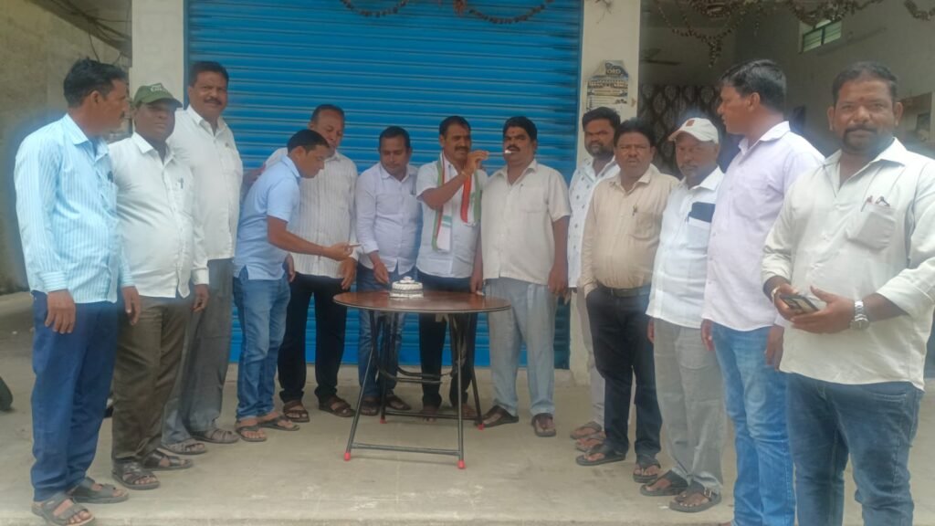 బాల్కొండలో ఘనంగా సుదర్శన్ రెడ్డి జన్మదిన వేడుకలు