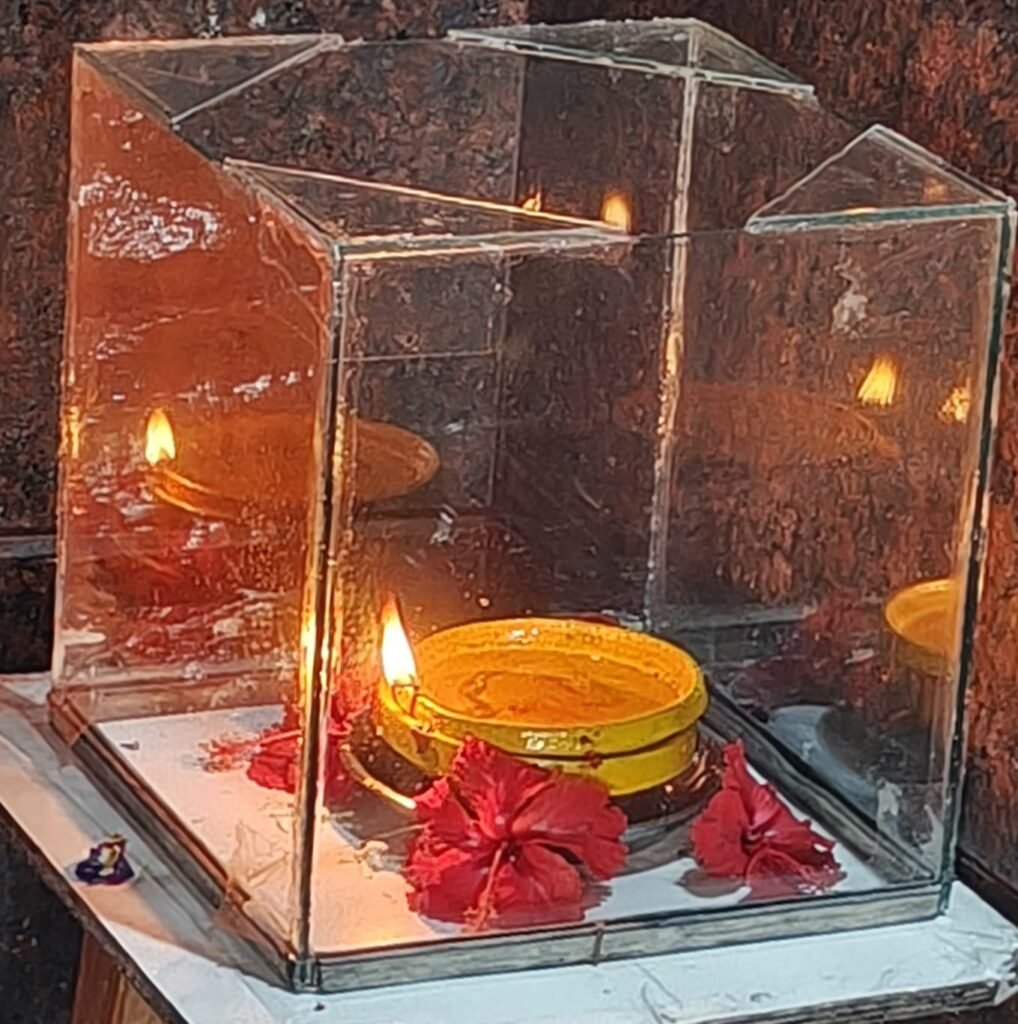 దాసన్మాన్ మందిరంలో శ్రావణమాస అఖండ దీపారాధన