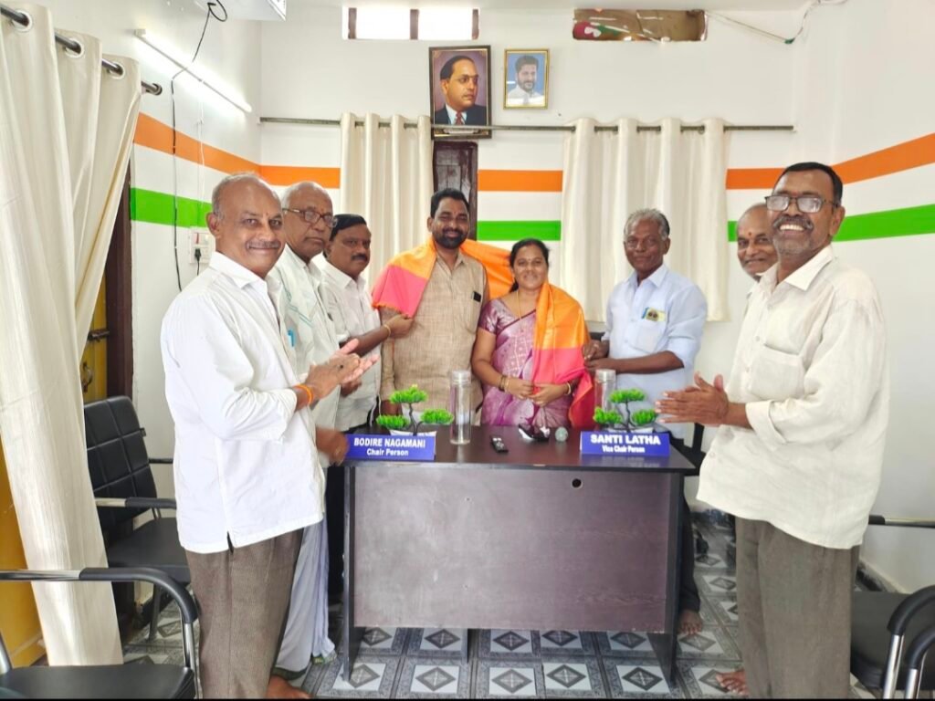 విశ్రాంతి ఉద్యోగుల సంఘ భవనానికి స్థలం ఇస్తానని హామీ ఇచ్చిన భీంగల్ మున్సిపల్ చైర్ పర్సన్ నాగమణి…